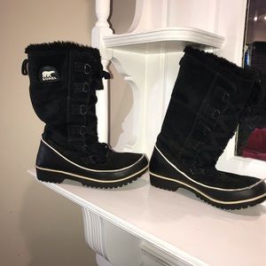 SOREL winter boots